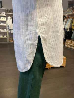 Tunika/skjorta i linne, vit med gröna ränder, GR Nature
